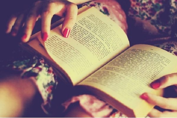 Por que devemos ler os clássicos (mas não respeitá-los)